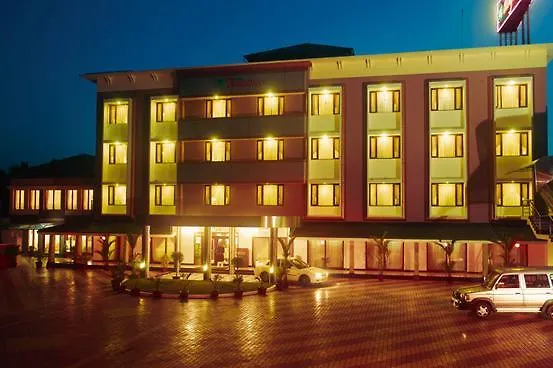 Hotel Elegance Kaladi