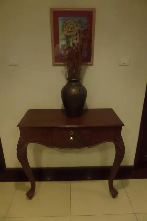 ***  Hotel Elegance Kaladi India